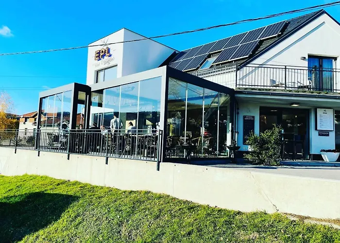 Lägenhet Epl Luxury Eplény